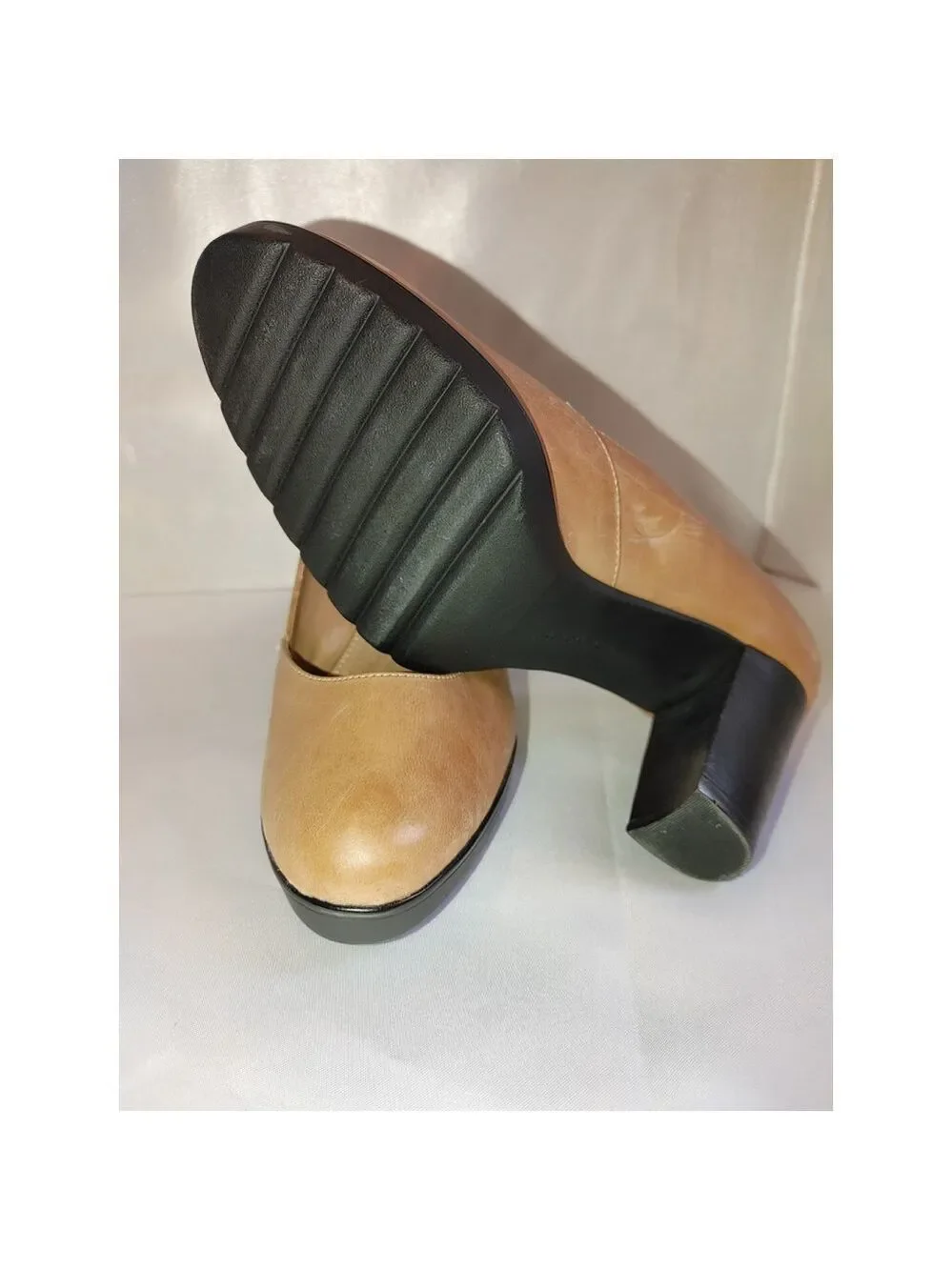 Bella-Vita Heels Size 8.5W